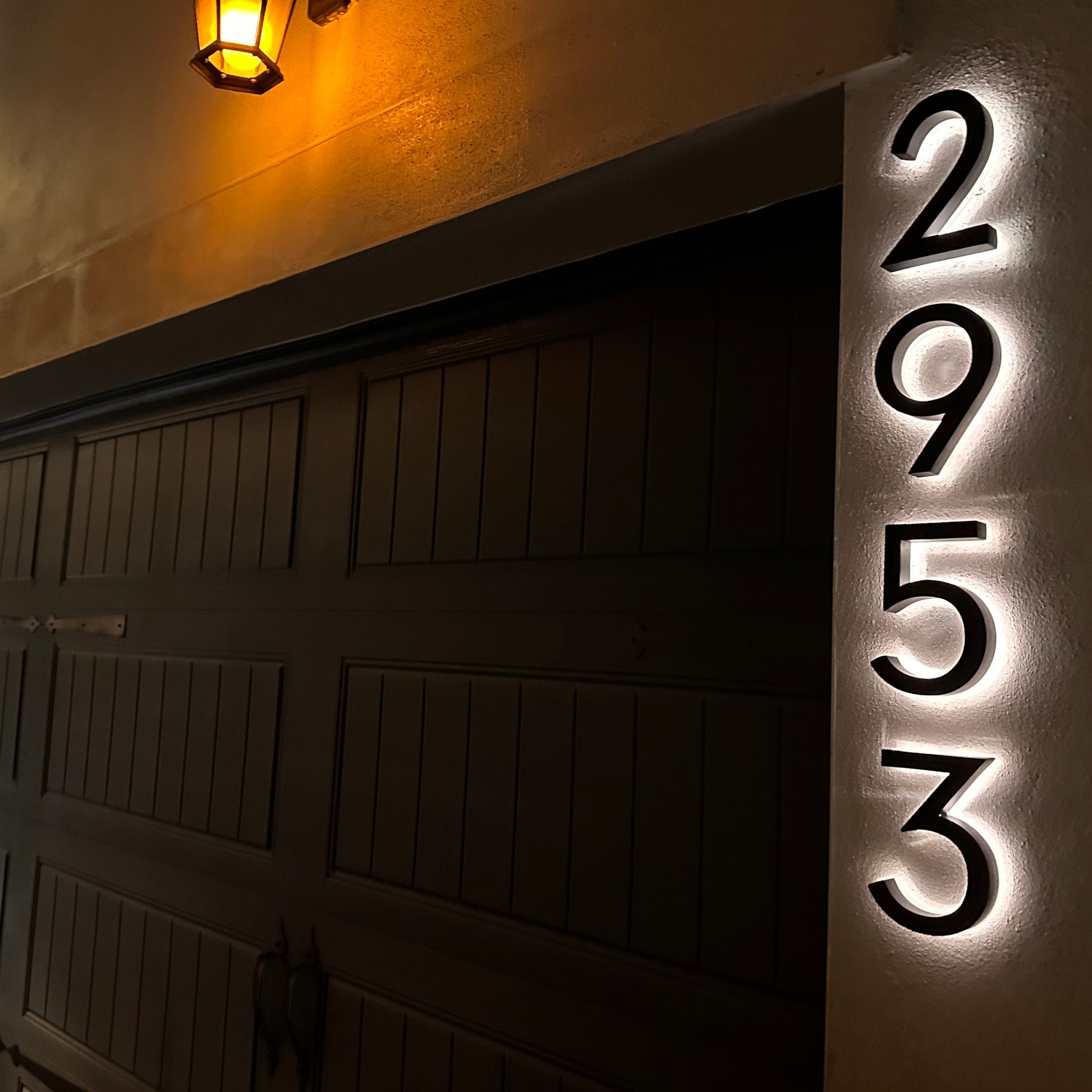 modern solar led lighted backlit house address numbers sign street numbers hardwire plug in dusk to dawn sensor timer landscaping