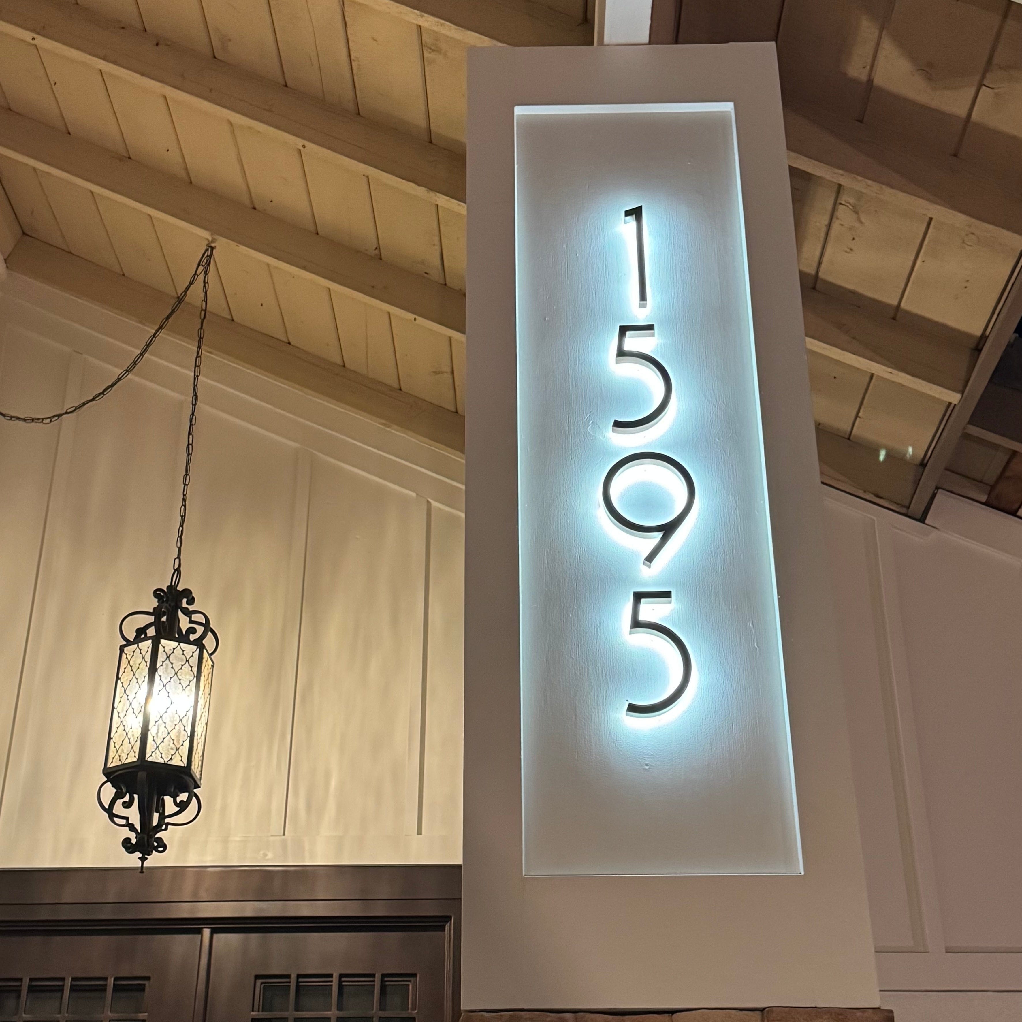 modern solar led lighted backlit house address numbers sign street numbers hardwire plug in dusk to dawn sensor timer landscaping